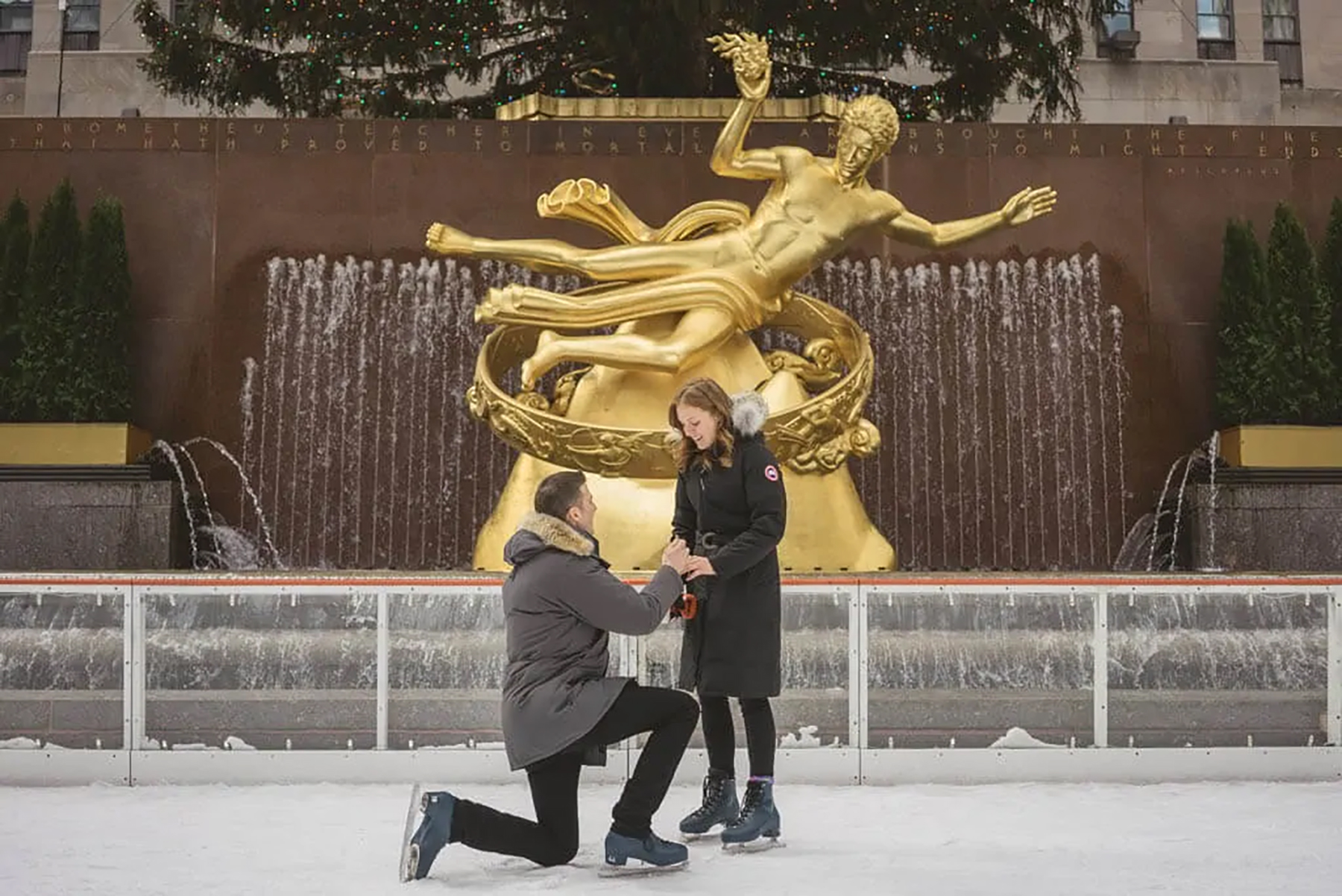 Matt and Amy romantic proposal at the Rockefeller Center!1