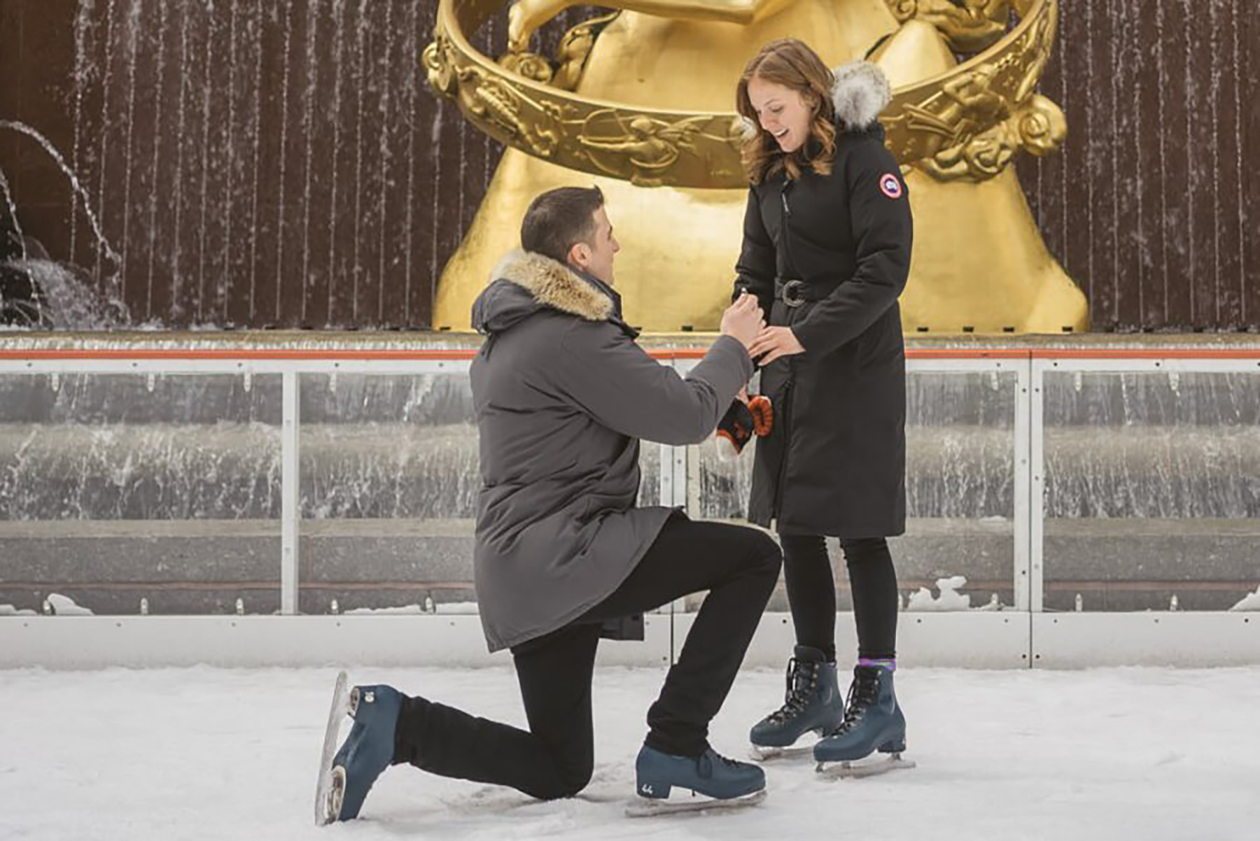 Matt and Amy romantic proposal at the Rockefeller Center!3