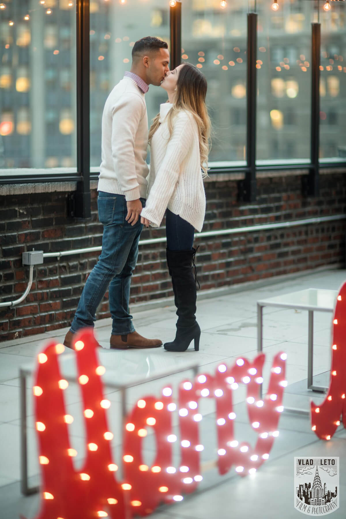 New York rooftop surprise proposal for the Floridian couple. 4