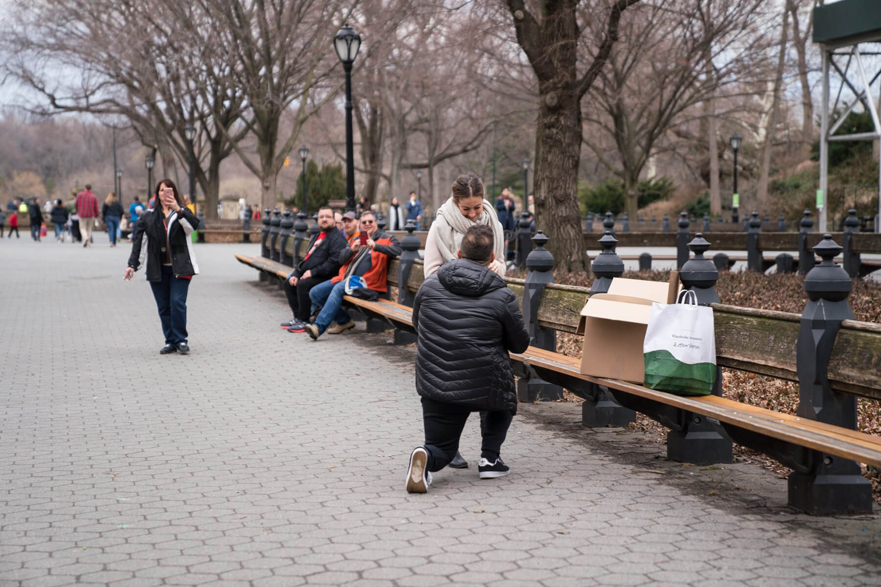 Special UPS Delivery In Central Park Turned Out To Be a Well Planned Marriage Proposal 4