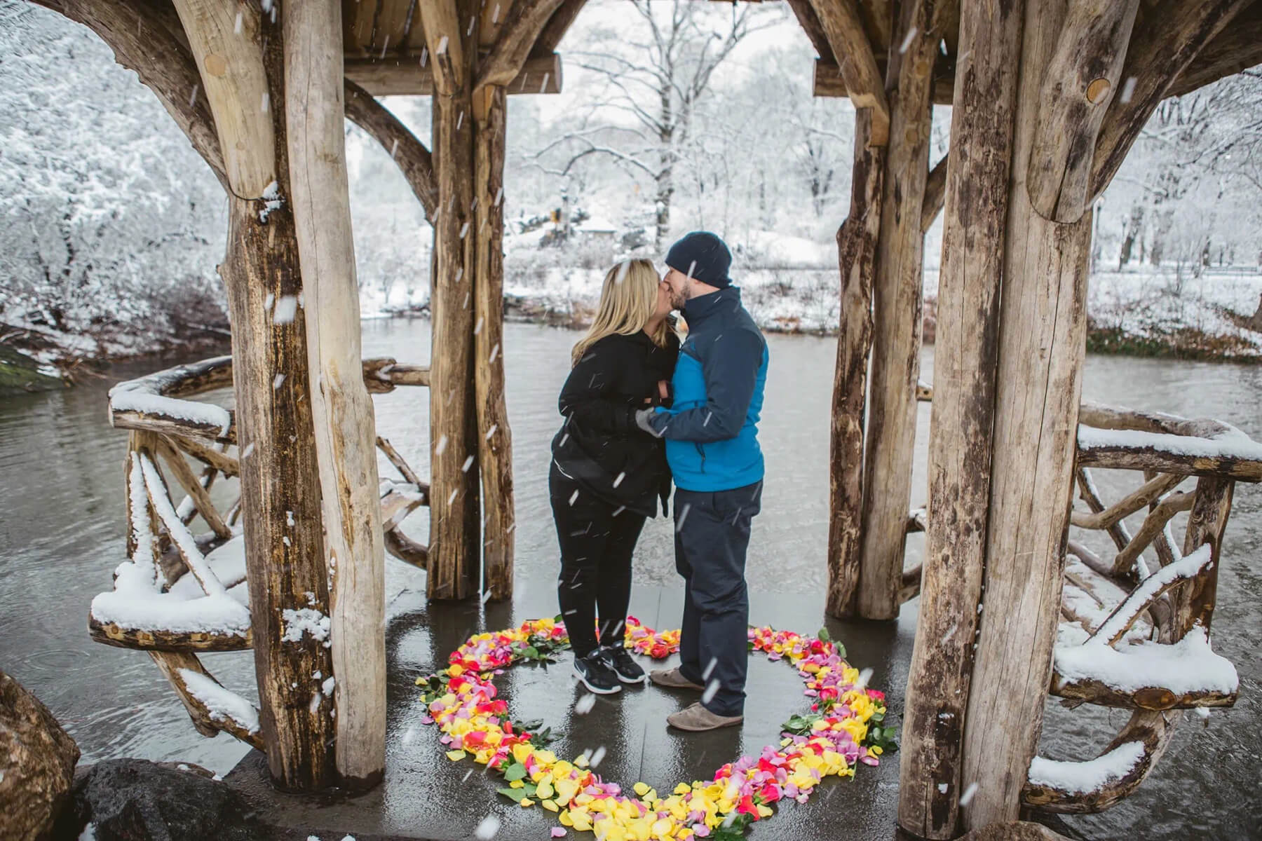 A perfect winter proposal in New York 3