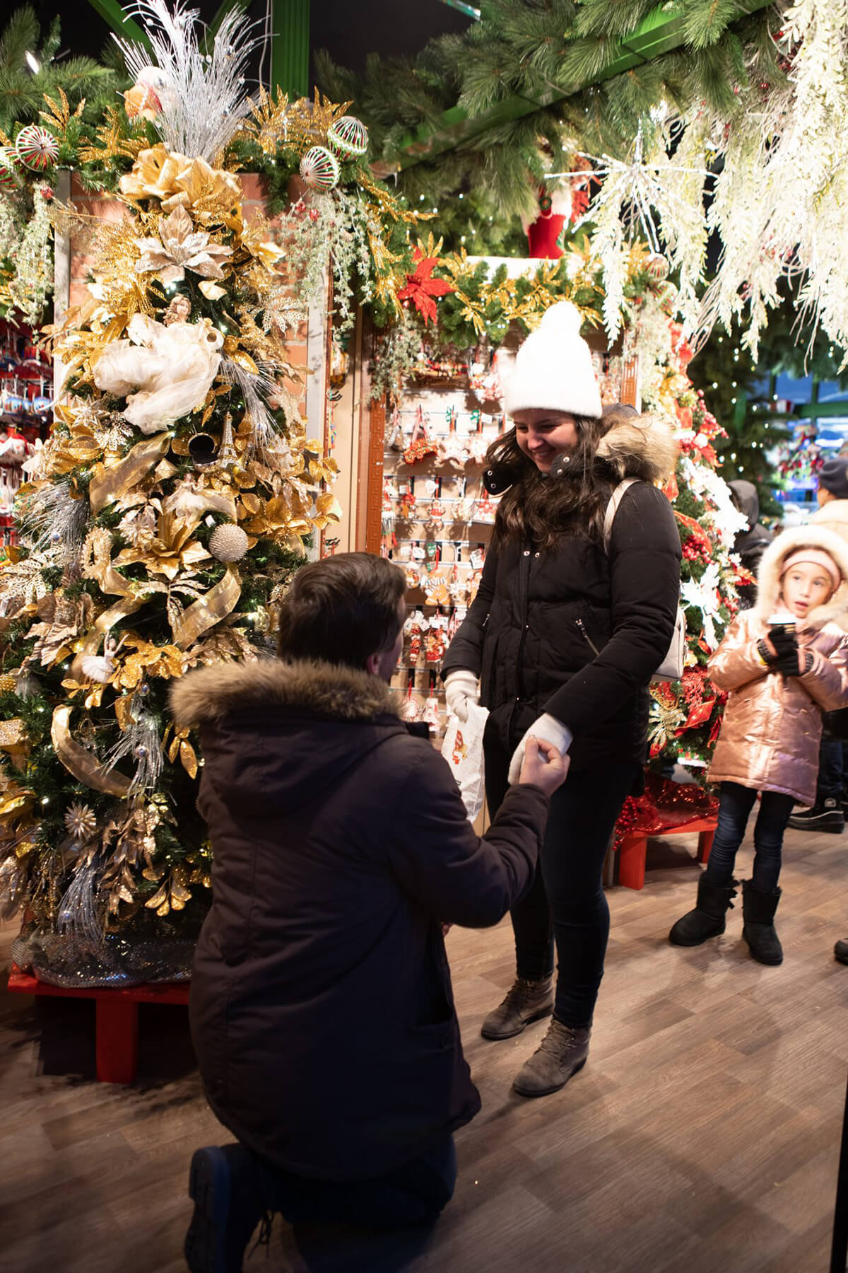 Holiday Market Marriage Proposal 4