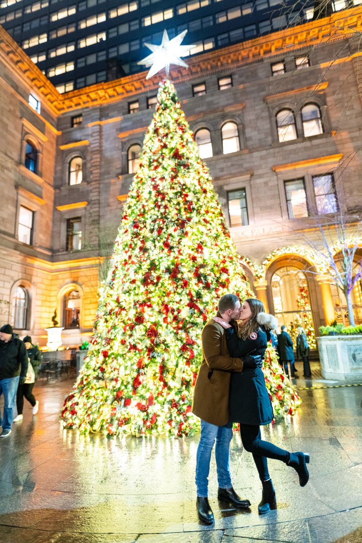 The Lotte Palace Hotel Christmas Tree Marriage Proposal