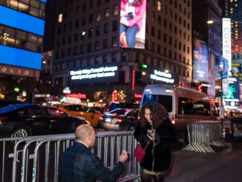 How to propose on Times Square Billboard this Valentine's Day