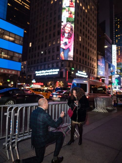 How to propose on Times Square Billboard this Valentine's Day