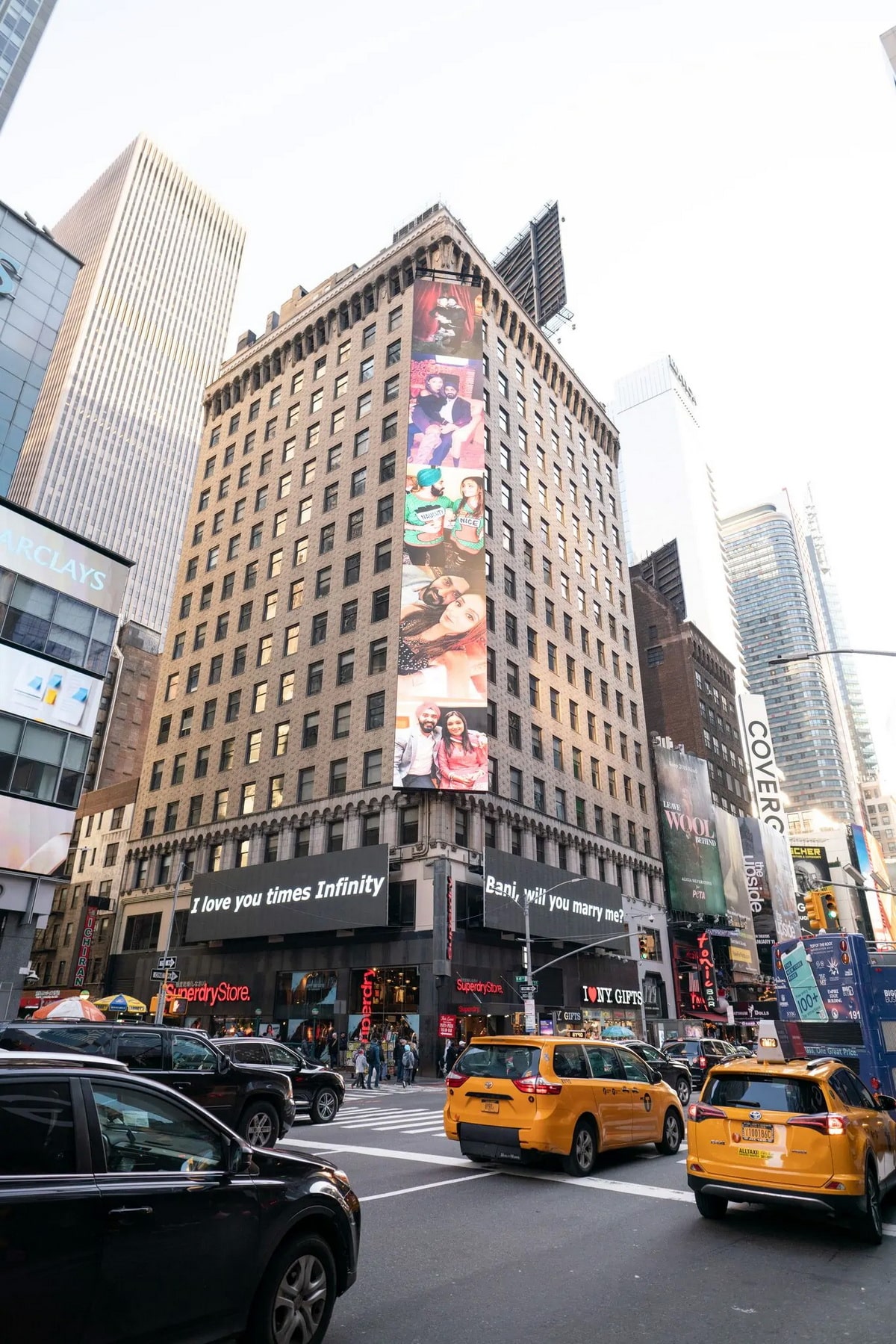 How to propose on Times Square Billboard this Valentine's Day