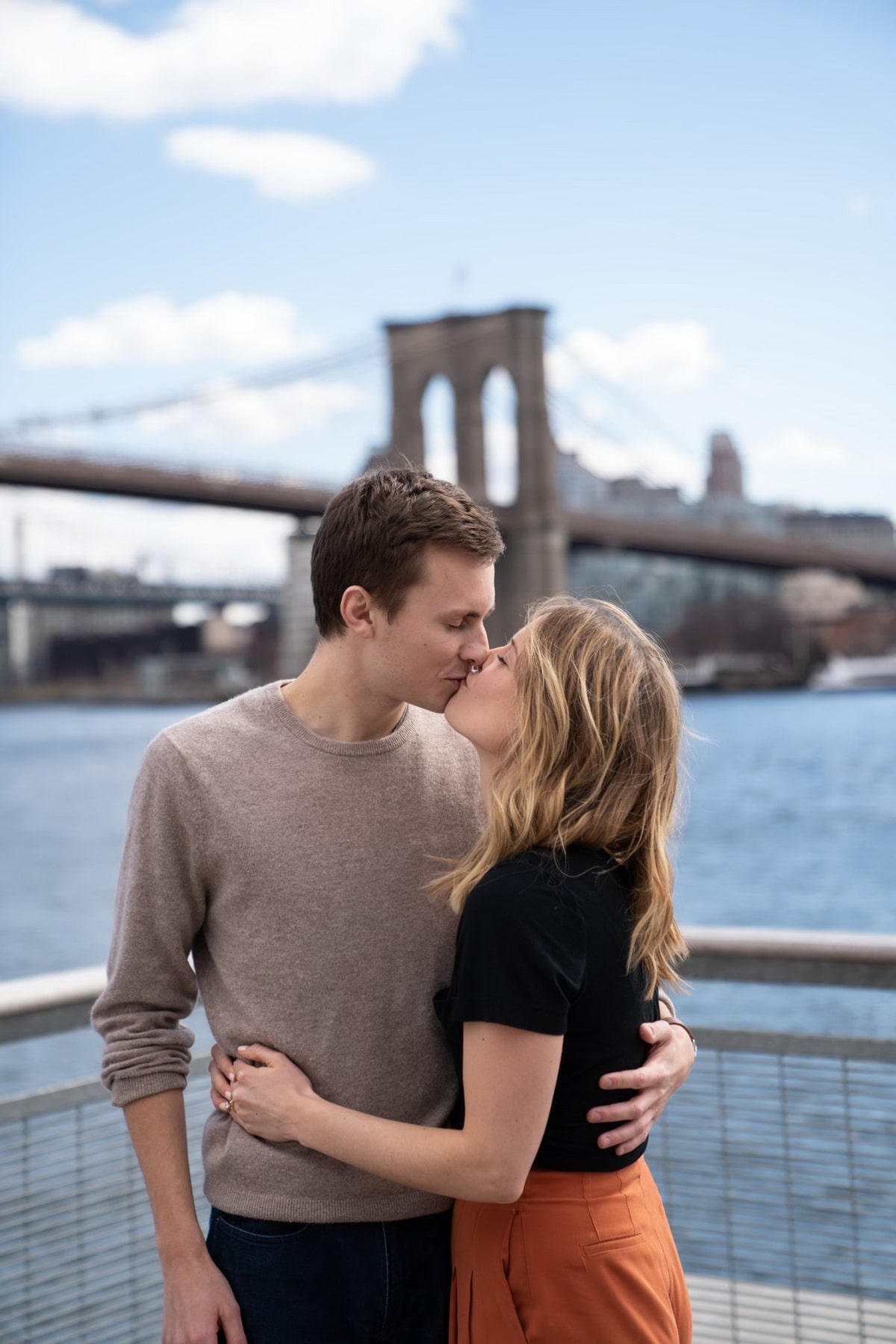 Stories from our clients: Emma and Greg engagement on the Pier 17