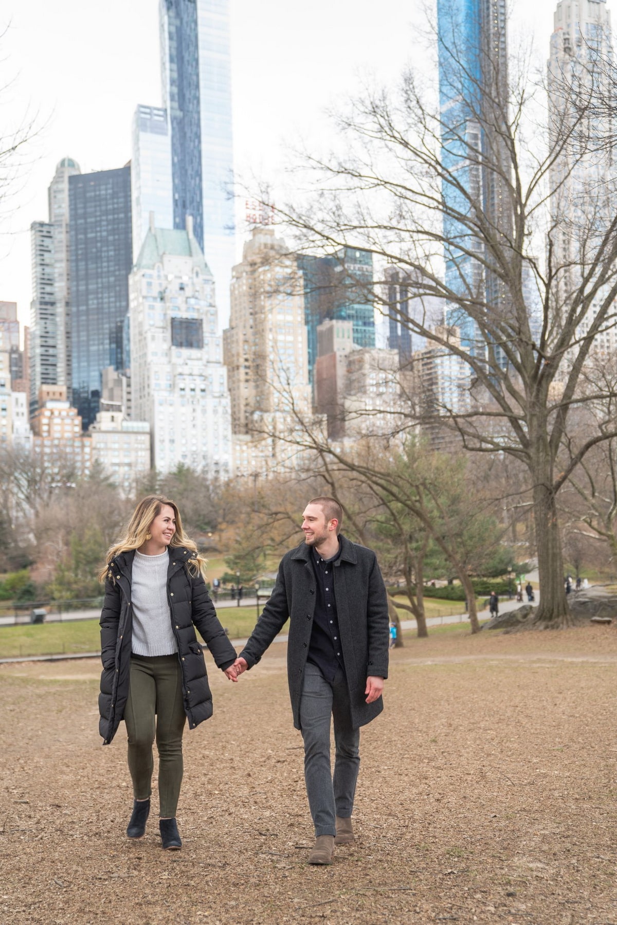 Katie and Ryan engagement in Central Park