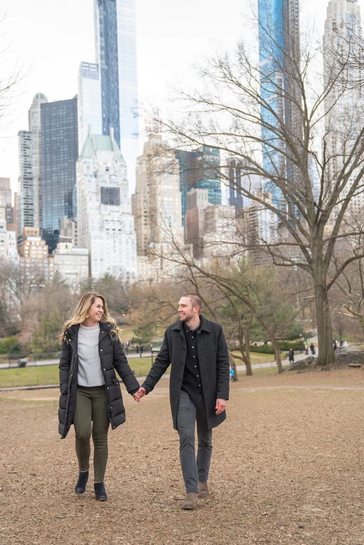 Katie and Ryan engagement in Central Park