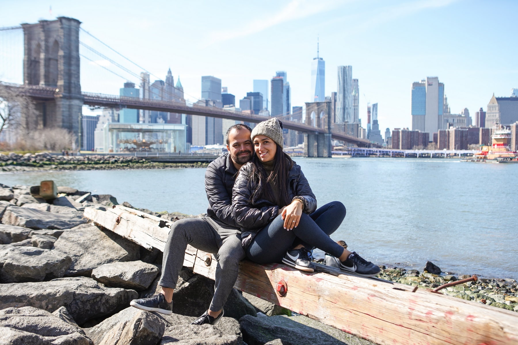 Stories from our clients: Daniel and Alejandra engagement in Dumbo right before the lockdown