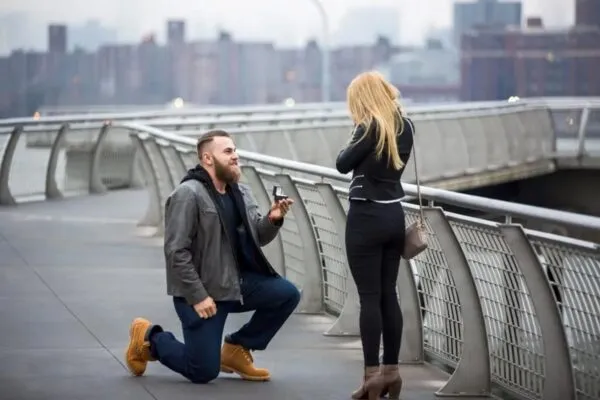 Where to propose in New York with the Empire State Building view?