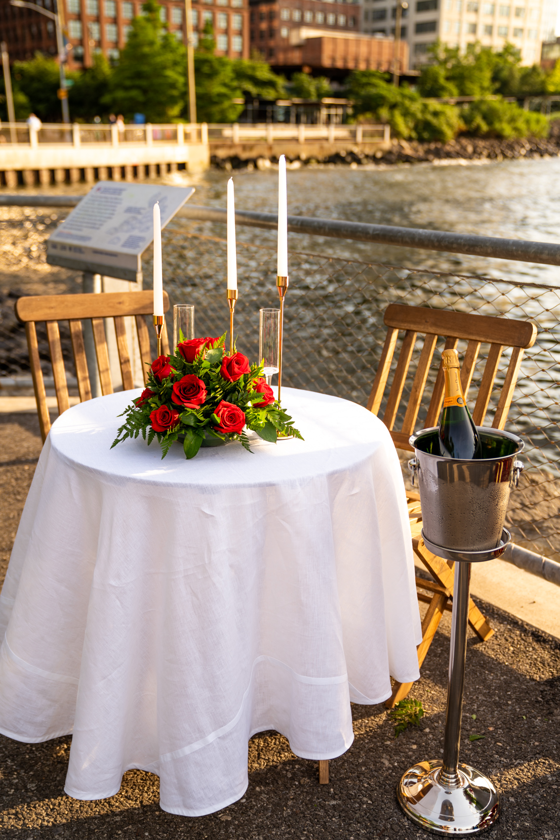 Romantic table for two | Proposal Ideas and Planning