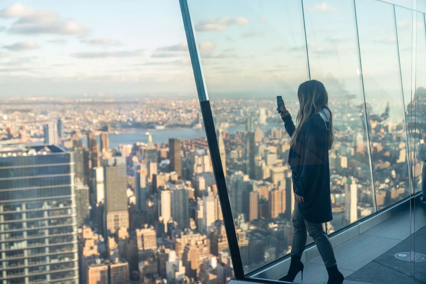 How to propose on the Edge - the highest observation deck in New York?