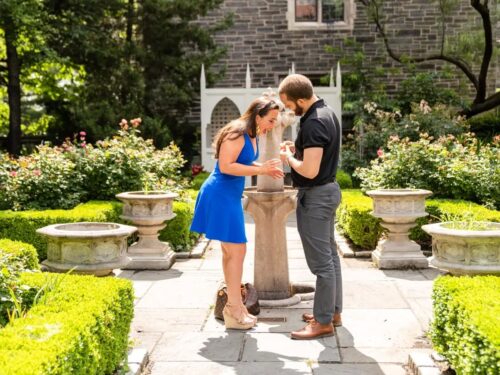 What is the difference between the wedding photographer and proposal photographer?