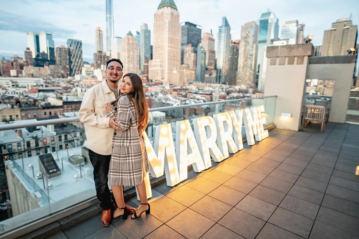 How to enhance your rooftop proposal experience in New York