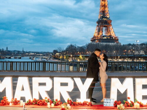 Where to propose in Paris with the Eiffel Tower view?